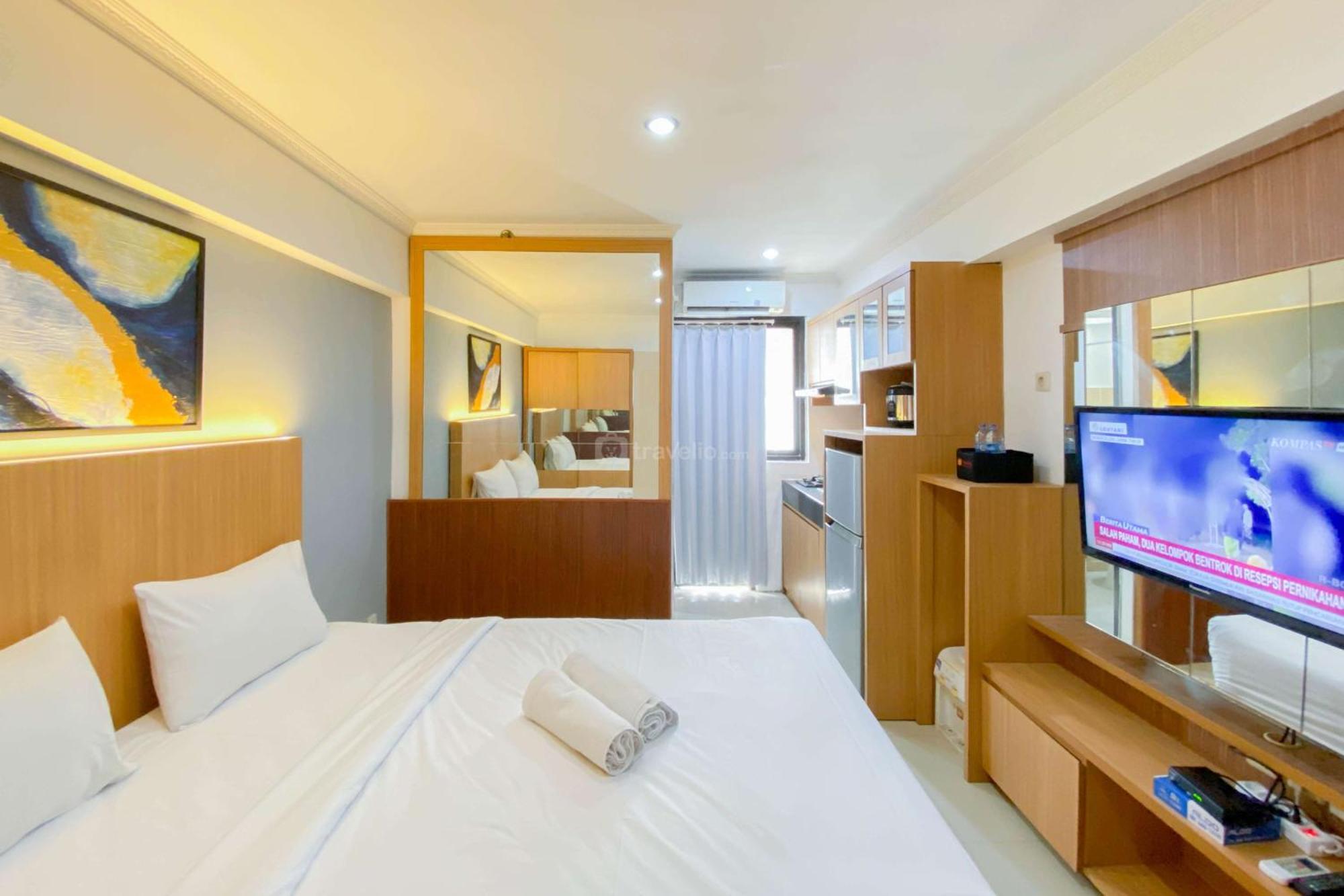 Cozy Living At Kebagusan By Travelio